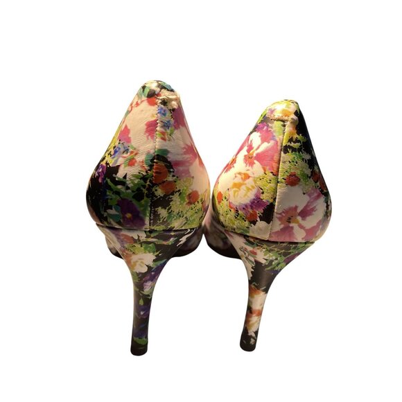 1.4.3 Girl Owamnda Women's size 7M Floral Print pointed toe classic pumps shoes - Picture 3 of 7